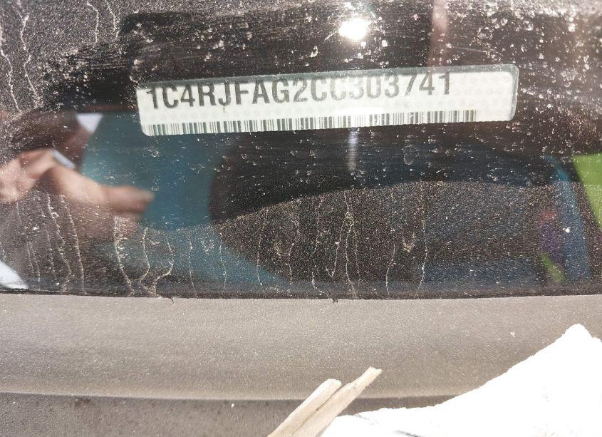 Photo 9 of 2012 Jeep Grand CHEROKEE LAREDO (VIN 1C4RJFAG2CC303741)