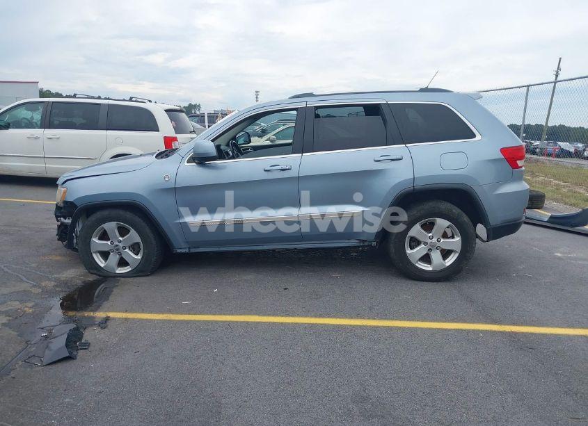 Photo 13 of 2012 Jeep Grand CHEROKEE LAREDO (VIN 1C4RJFAG2CC332527)