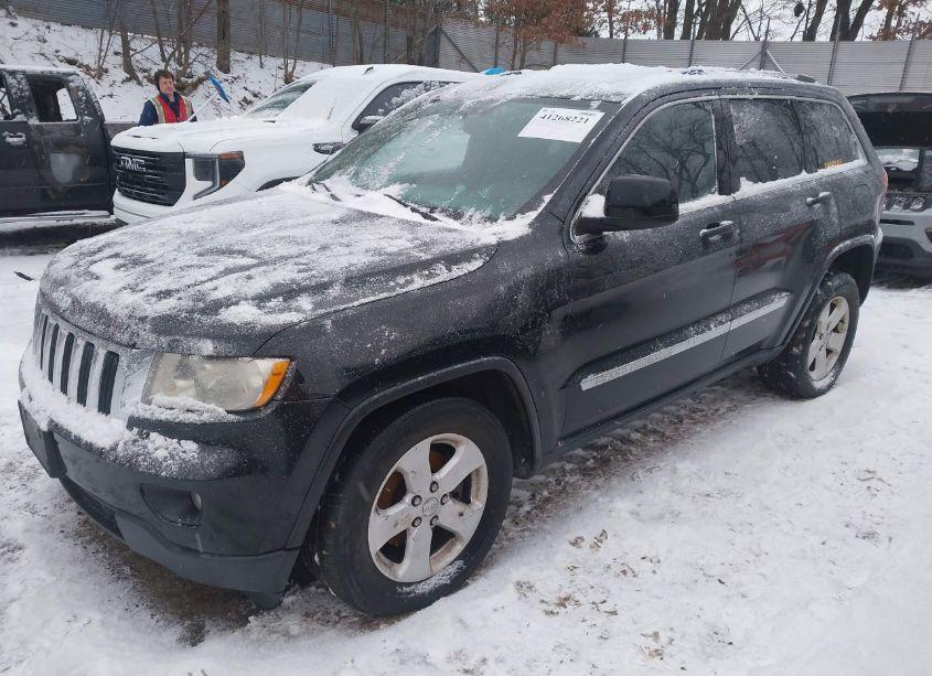 Photo 2 of 2012 Jeep Grand CHEROKEE LAREDO (VIN 1C4RJFAG2CC343673)