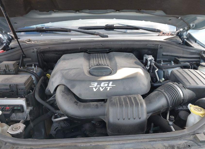 Photo 10 of 2012 Jeep Grand CHEROKEE LAREDO (VIN 1C4RJFAG2CC345942)