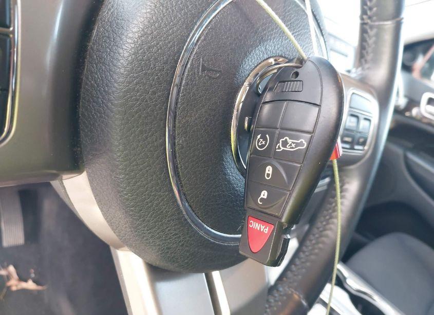 Photo 11 of 2012 Jeep Grand CHEROKEE LAREDO (VIN 1C4RJFAG2CC345942)