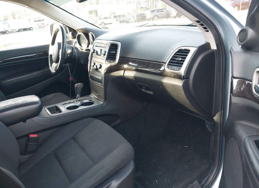 Photo 5 of 2012 Jeep Grand CHEROKEE LAREDO (VIN 1C4RJFAG2CC345942)