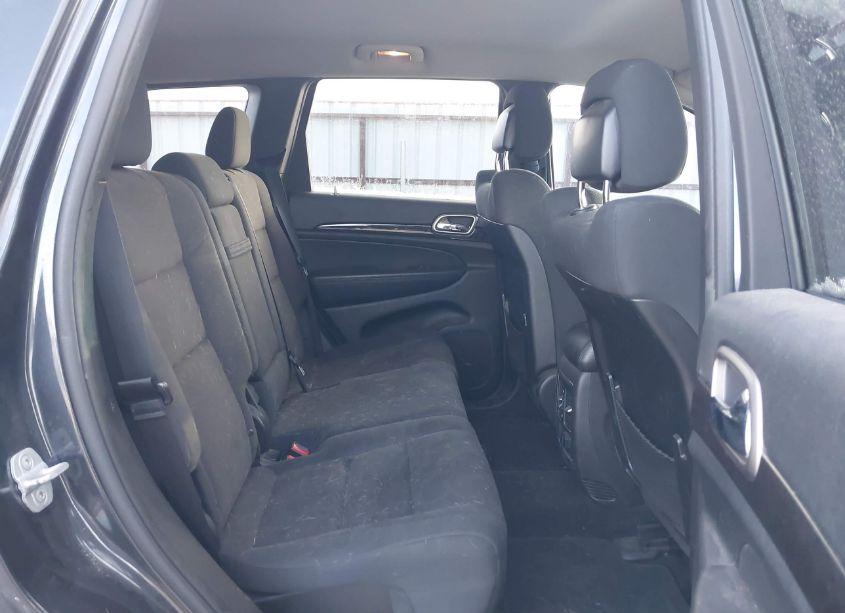 Photo 8 of 2013 Jeep Grand CHEROKEE LAREDO (VIN 1C4RJFAG2DC506663)