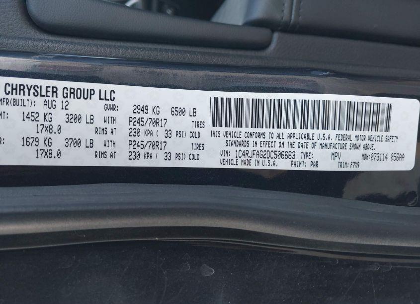 Photo 9 of 2013 Jeep Grand CHEROKEE LAREDO (VIN 1C4RJFAG2DC506663)
