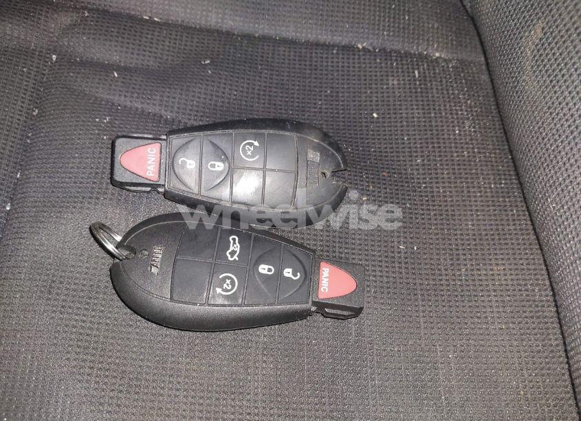 Photo 11 of 2013 Jeep Grand CHEROKEE LAREDO (VIN 1C4RJFAG2DC507344)