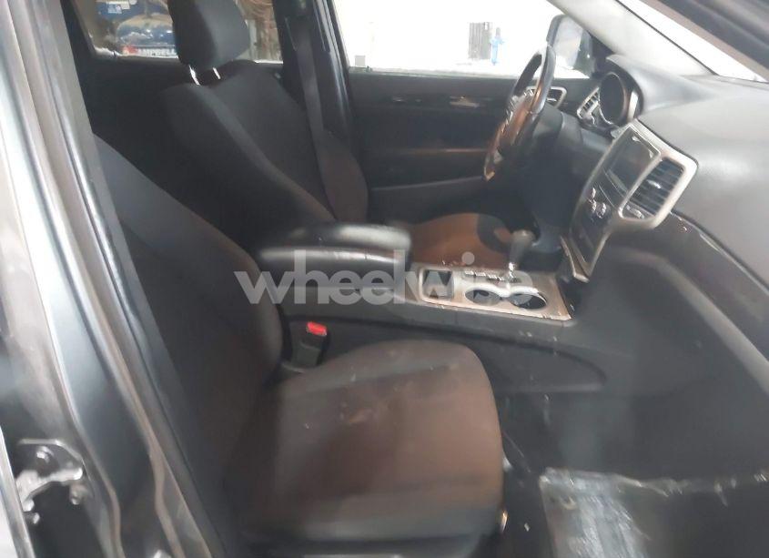 Photo 5 of 2013 Jeep Grand CHEROKEE LAREDO (VIN 1C4RJFAG2DC507344)