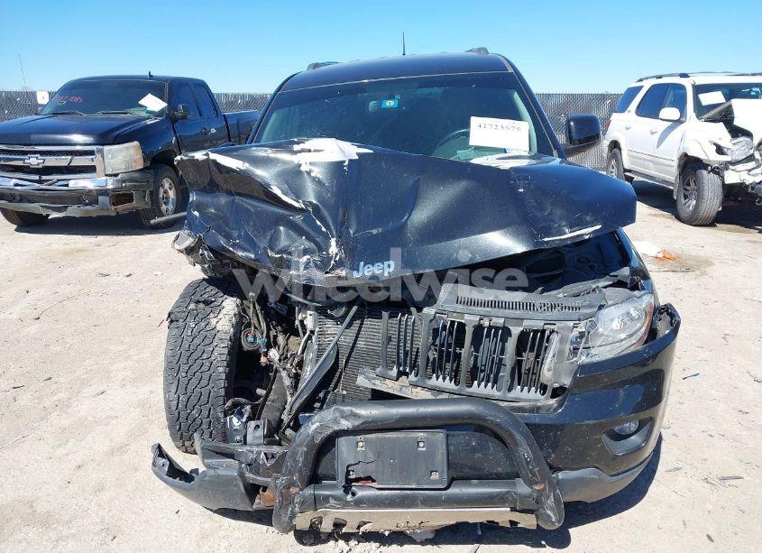 Photo 12 of 2013 Jeep Grand CHEROKEE LAREDO (VIN 1C4RJFAG2DC643926)