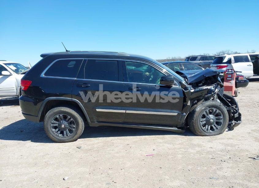 Photo 13 of 2013 Jeep Grand CHEROKEE LAREDO (VIN 1C4RJFAG2DC643926)
