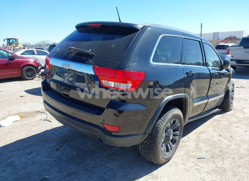 Photo 4 of 2013 Jeep Grand CHEROKEE LAREDO (VIN 1C4RJFAG2DC643926)