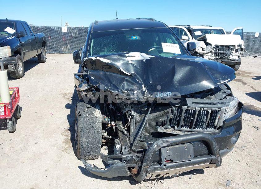 Photo 6 of 2013 Jeep Grand CHEROKEE LAREDO (VIN 1C4RJFAG2DC643926)