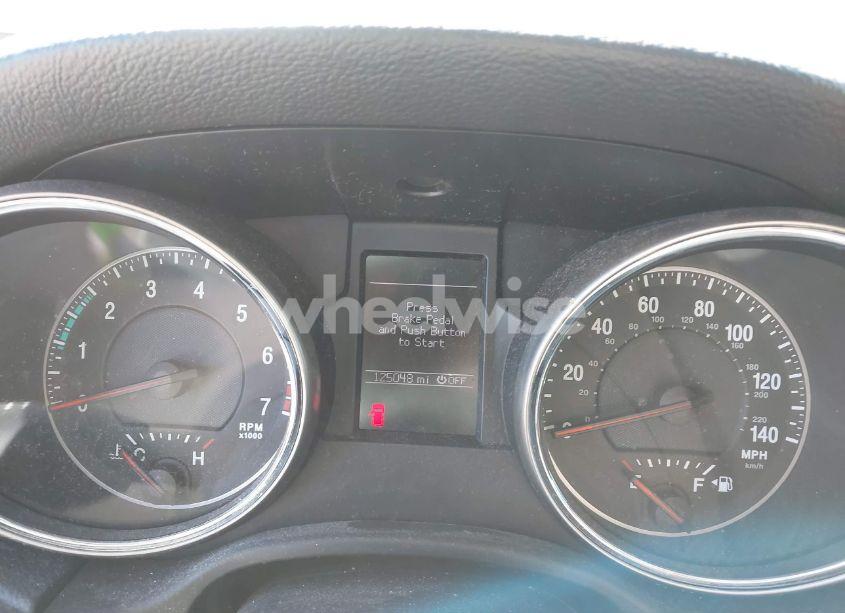 Photo 7 of 2013 Jeep Grand CHEROKEE LAREDO (VIN 1C4RJFAG2DC643926)