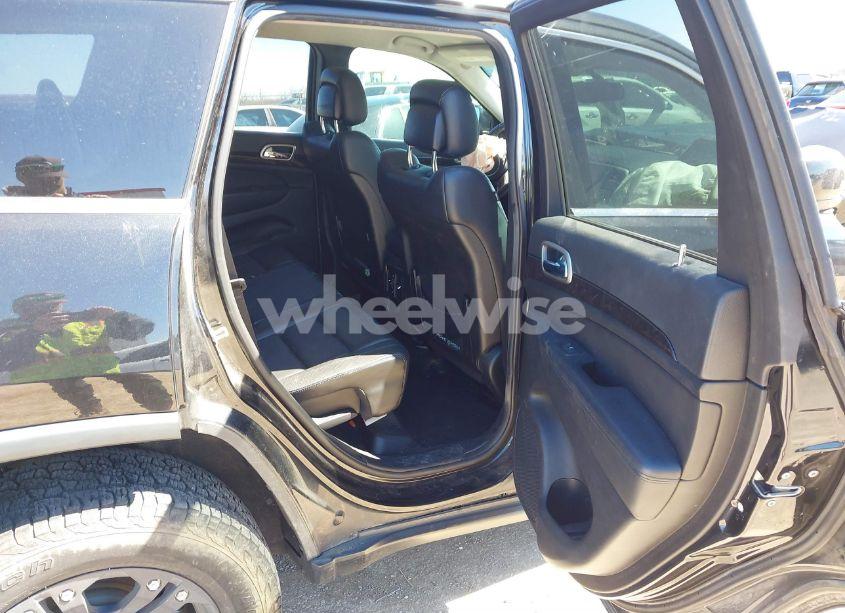 Photo 8 of 2013 Jeep Grand CHEROKEE LAREDO (VIN 1C4RJFAG2DC643926)