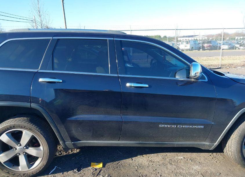 Photo 12 of 2014 Jeep Grand CHEROKEE LAREDO (VIN 1C4RJFAG2EC109780)
