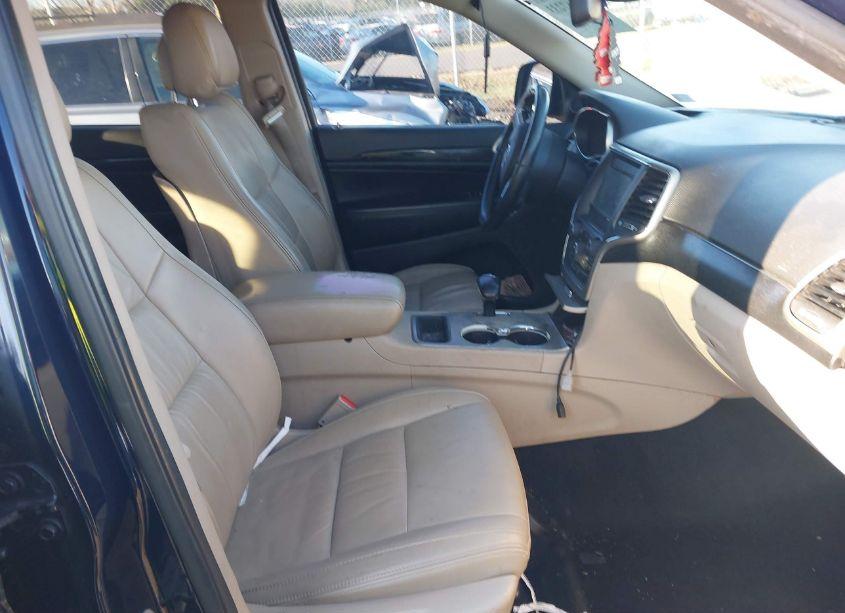 Photo 5 of 2014 Jeep Grand CHEROKEE LAREDO (VIN 1C4RJFAG2EC109780)