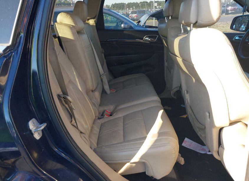 Photo 8 of 2014 Jeep Grand CHEROKEE LAREDO (VIN 1C4RJFAG2EC109780)