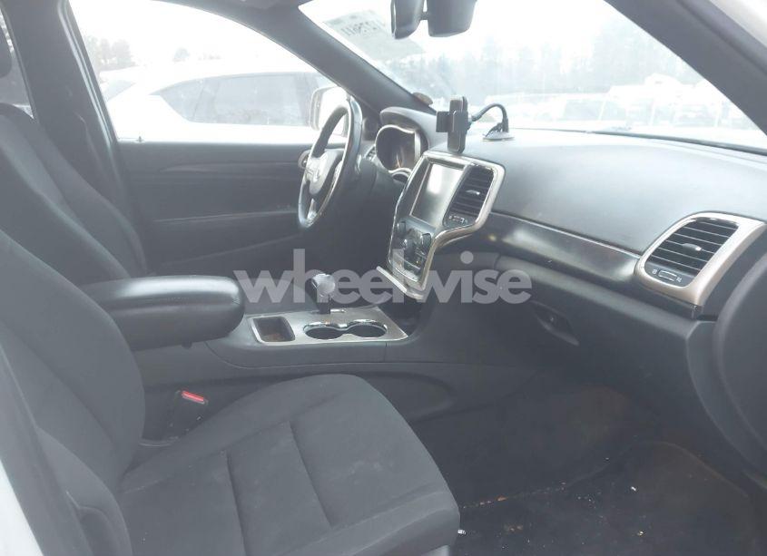 Photo 5 of 2014 Jeep Grand CHEROKEE LAREDO (VIN 1C4RJFAG2EC119094)