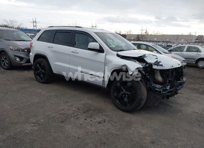 2014 Jeep Grand CHEROKEE LAREDO (VIN 1C4RJFAG2EC132444) main photo