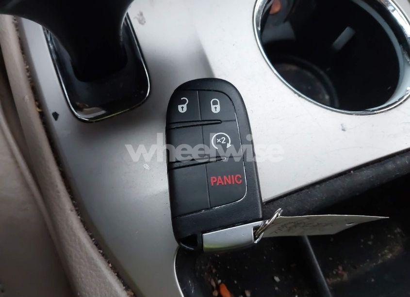 Photo 11 of 2014 Jeep Grand CHEROKEE LAREDO (VIN 1C4RJFAG2EC132444)