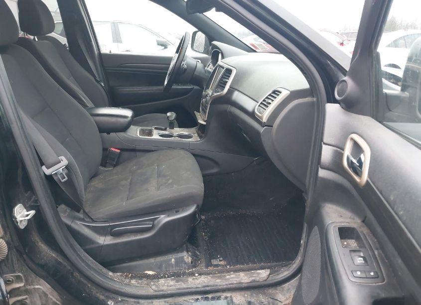 Photo 5 of 2014 Jeep Grand CHEROKEE LAREDO (VIN 1C4RJFAG2EC144089)