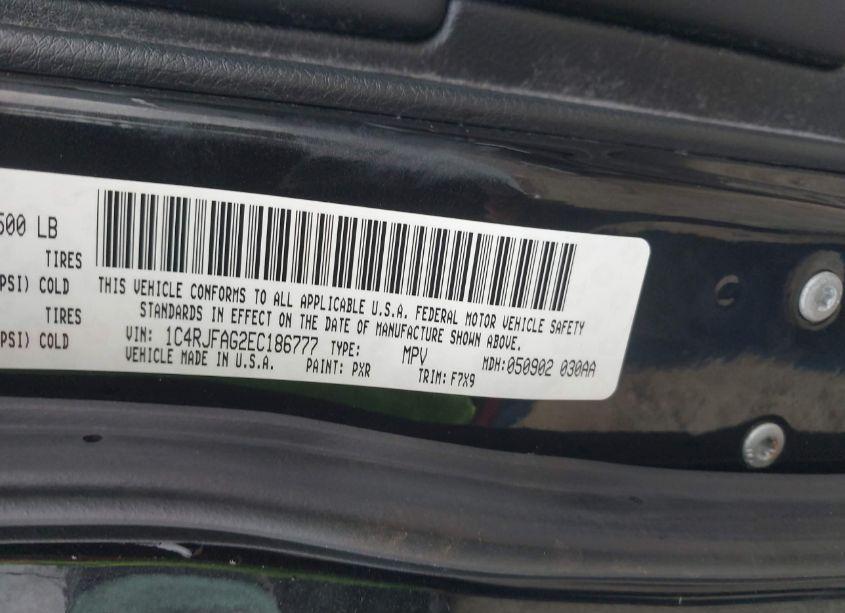 Photo 9 of 2014 Jeep Grand CHEROKEE LAREDO (VIN 1C4RJFAG2EC186777)