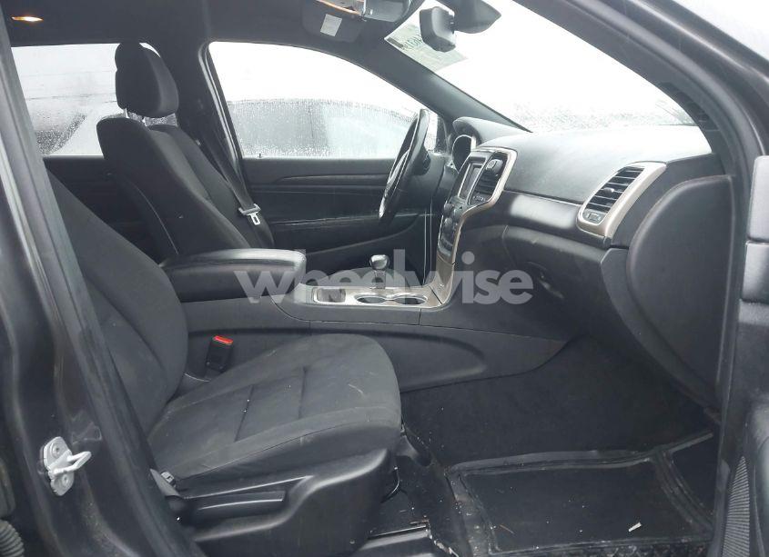 Photo 5 of 2014 Jeep Grand CHEROKEE LAREDO (VIN 1C4RJFAG2EC220216)