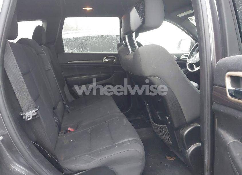 Photo 8 of 2014 Jeep Grand CHEROKEE LAREDO (VIN 1C4RJFAG2EC220216)