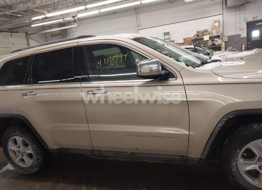 Photo 14 of 2014 Jeep Grand CHEROKEE LAREDO (VIN 1C4RJFAG2EC533539)