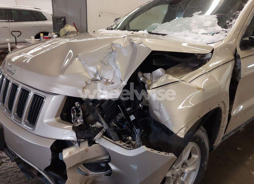 Photo 6 of 2014 Jeep Grand CHEROKEE LAREDO (VIN 1C4RJFAG2EC533539)