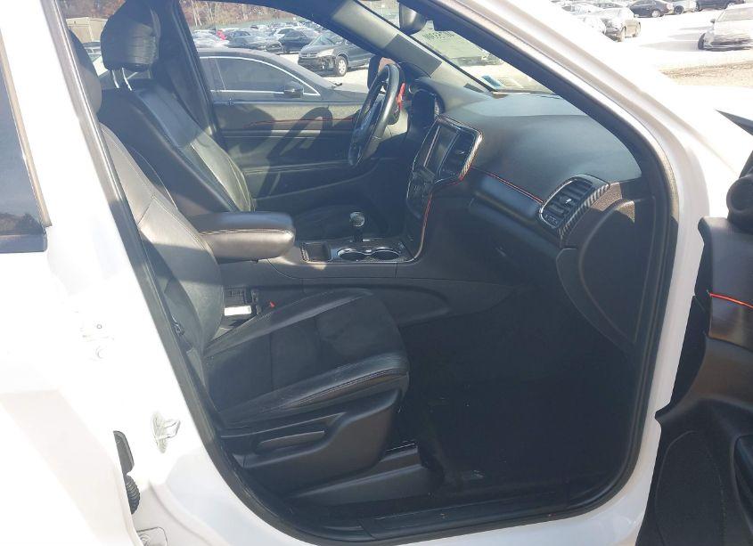 Photo 5 of 2014 Jeep Grand CHEROKEE ALTITUDE (VIN 1C4RJFAG2EC546890)