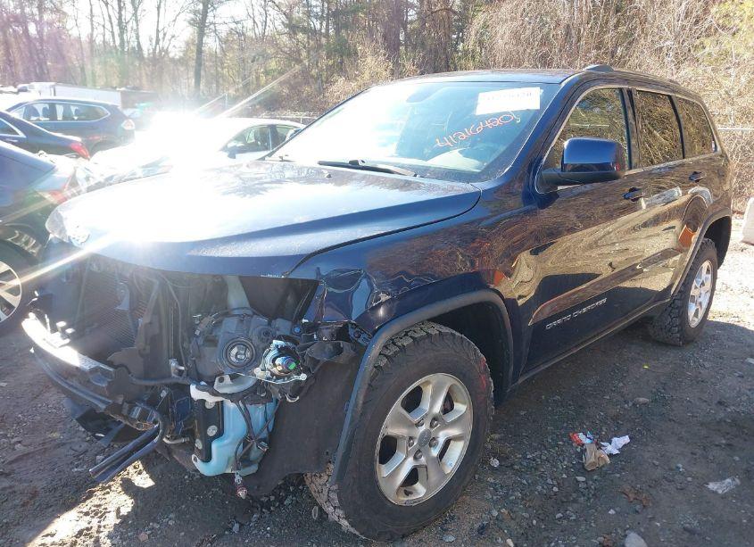 Photo 2 of 2015 Jeep Grand CHEROKEE LAREDO (VIN 1C4RJFAG2FC100093)