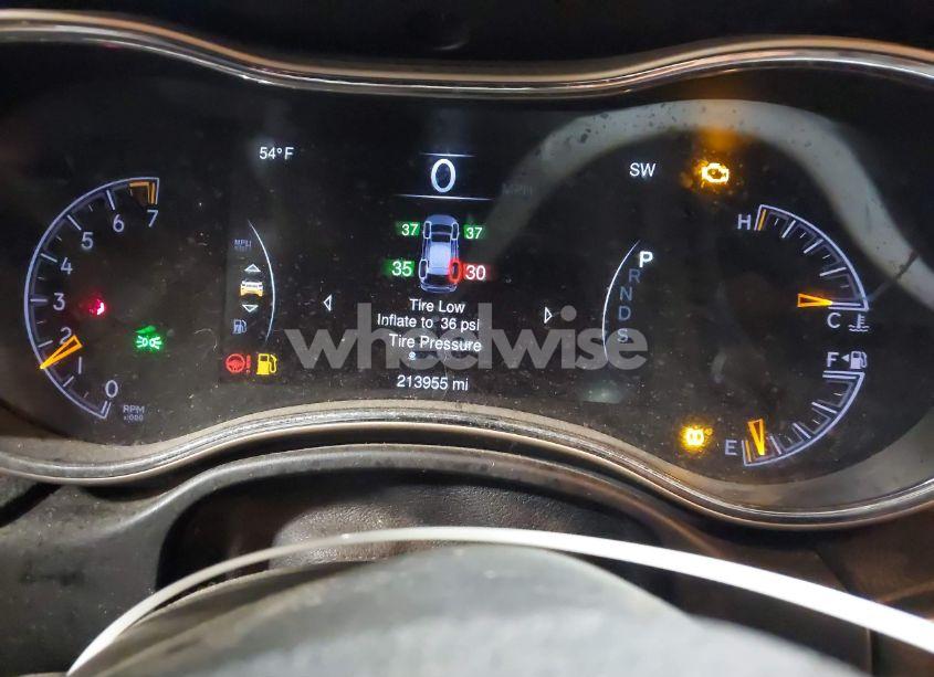 Photo 7 of 2015 Jeep Grand CHEROKEE ALTITUDE (VIN 1C4RJFAG2FC611562)