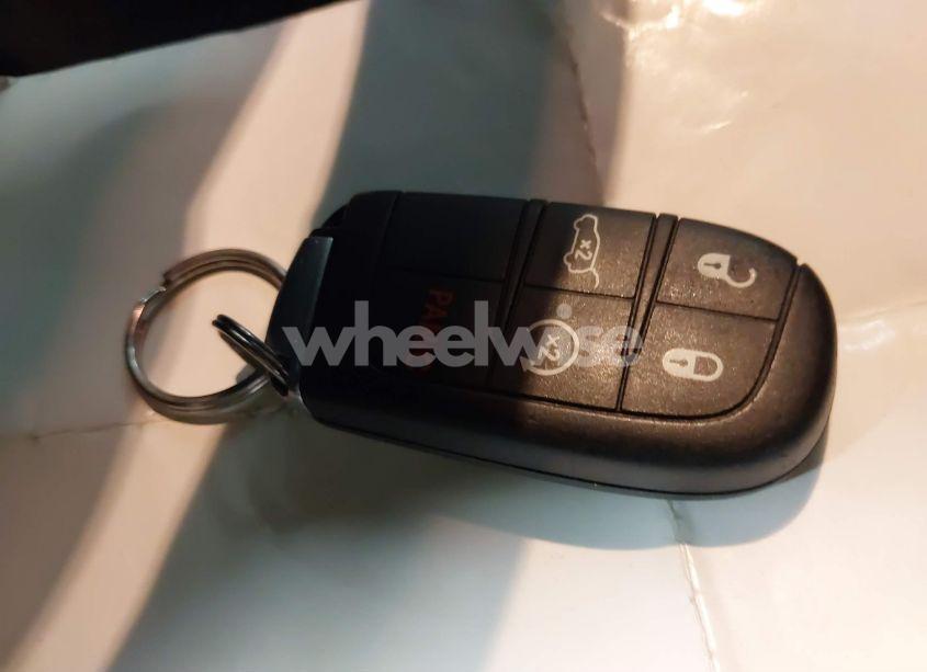 Photo 11 of 2015 Jeep Grand CHEROKEE ALTITUDE (VIN 1C4RJFAG2FC664083)