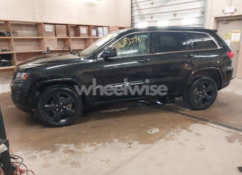 Photo 2 of 2015 Jeep Grand CHEROKEE ALTITUDE (VIN 1C4RJFAG2FC664083)