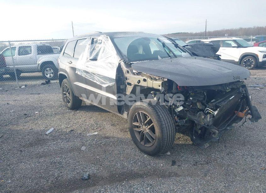 2017 Jeep Grand CHEROKEE 75TH ANNIVERSARY EDITION 4X4 (VIN 1C4RJFAG2HC674504) main photo