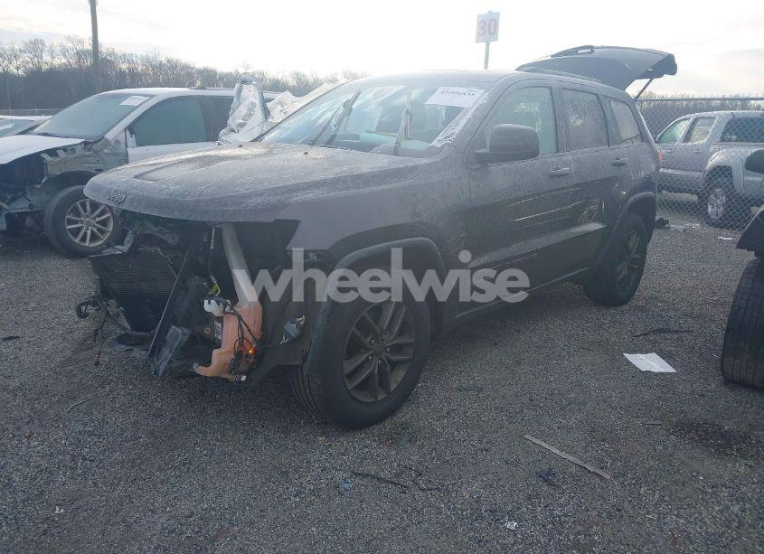 Photo 2 of 2017 Jeep Grand CHEROKEE 75TH ANNIVERSARY EDITION 4X4 (VIN 1C4RJFAG2HC674504)