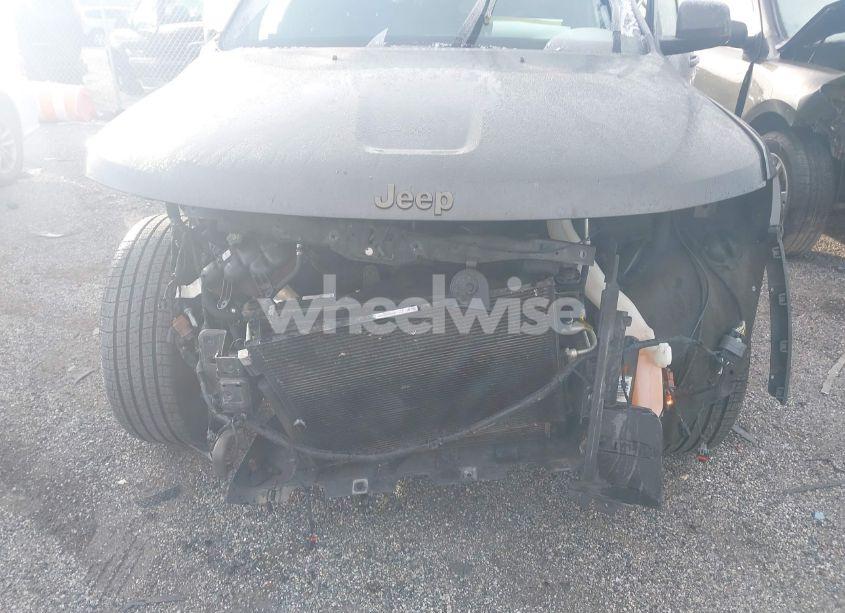 Photo 6 of 2017 Jeep Grand CHEROKEE 75TH ANNIVERSARY EDITION 4X4 (VIN 1C4RJFAG2HC674504)