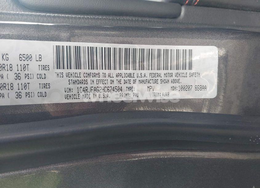 Photo 9 of 2017 Jeep Grand CHEROKEE 75TH ANNIVERSARY EDITION 4X4 (VIN 1C4RJFAG2HC674504)