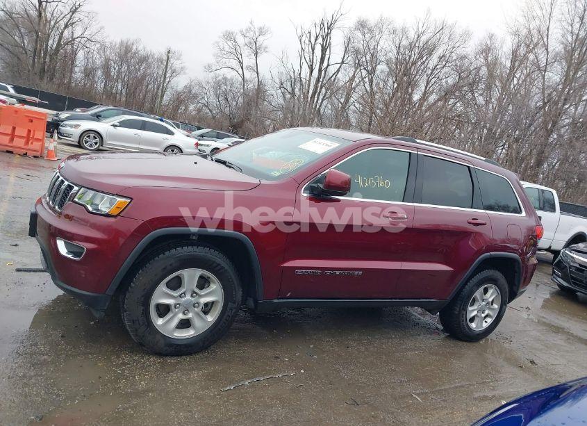 Photo 14 of 2017 Jeep Grand CHEROKEE LAREDO 4X4 (VIN 1C4RJFAG2HC682716)