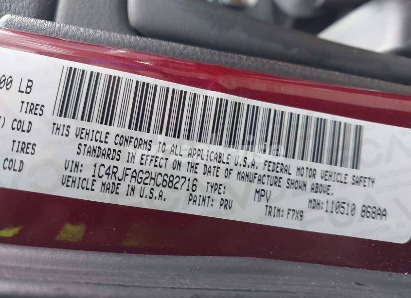 Photo 9 of 2017 Jeep Grand CHEROKEE LAREDO 4X4 (VIN 1C4RJFAG2HC682716)