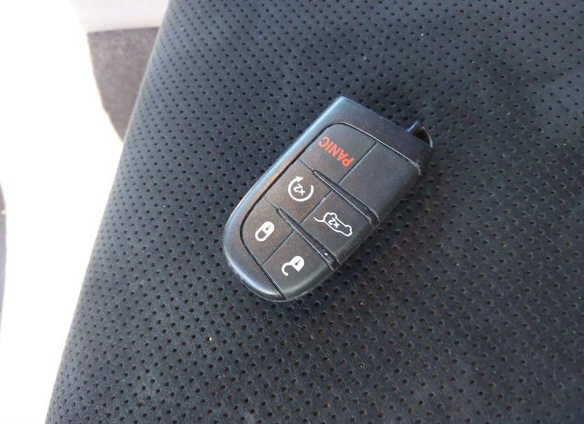 Photo 11 of 2017 Jeep Grand CHEROKEE ALTITUDE 4X4 (VIN 1C4RJFAG2HC828662)