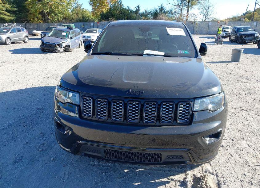Photo 12 of 2017 Jeep Grand CHEROKEE ALTITUDE 4X4 (VIN 1C4RJFAG2HC828662)