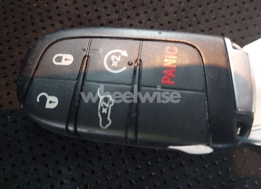 Photo 11 of 2017 Jeep Grand CHEROKEE ALTITUDE 4X4 (VIN 1C4RJFAG2HC865808)