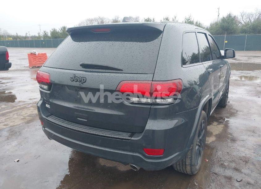 Photo 4 of 2017 Jeep Grand CHEROKEE ALTITUDE 4X4 (VIN 1C4RJFAG2HC865808)