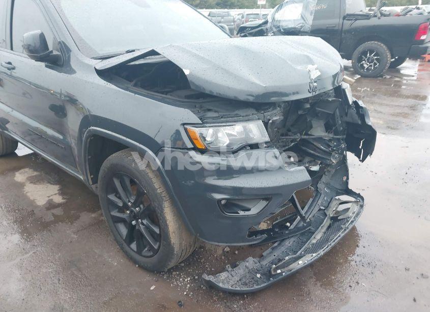 Photo 6 of 2017 Jeep Grand CHEROKEE ALTITUDE 4X4 (VIN 1C4RJFAG2HC865808)