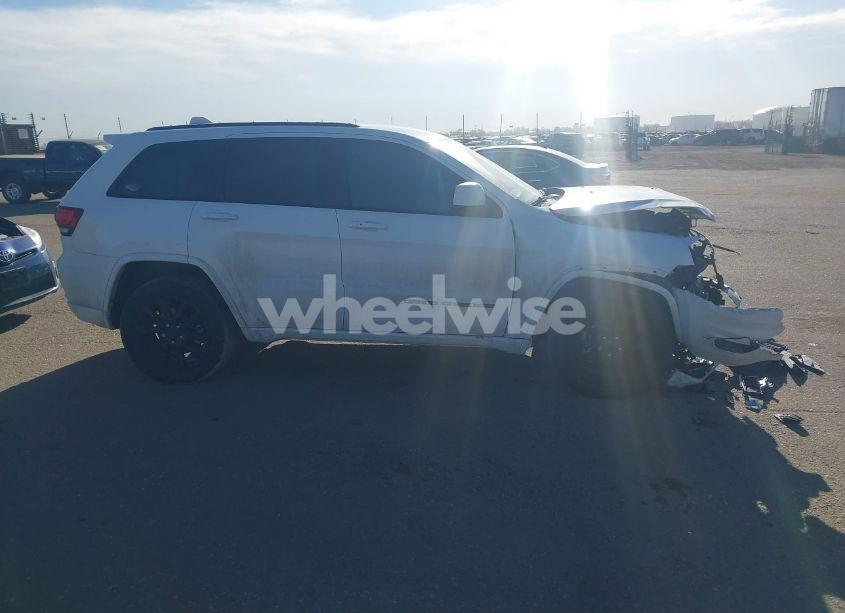 Photo 14 of 2017 Jeep Grand CHEROKEE ALTITUDE 4X4 (VIN 1C4RJFAG2HC876727)