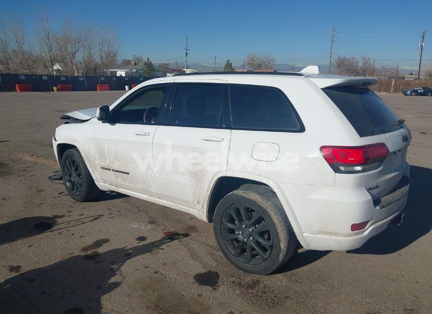 Photo 3 of 2017 Jeep Grand CHEROKEE ALTITUDE 4X4 (VIN 1C4RJFAG2HC876727)