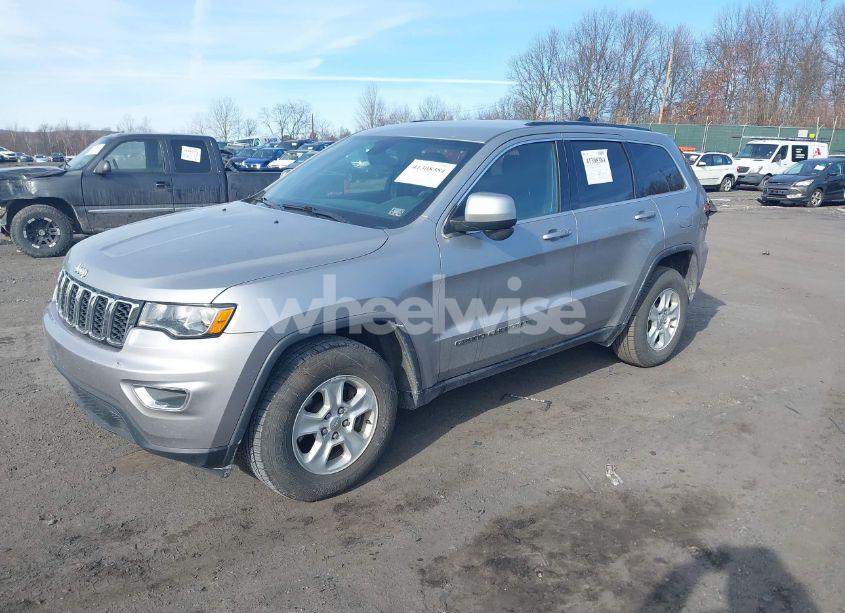 Photo 2 of 2017 Jeep Grand CHEROKEE LAREDO 4X4 (VIN 1C4RJFAG2HC901884)