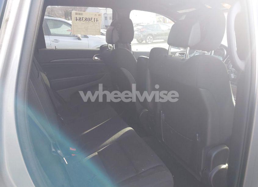 Photo 8 of 2017 Jeep Grand CHEROKEE LAREDO 4X4 (VIN 1C4RJFAG2HC901884)