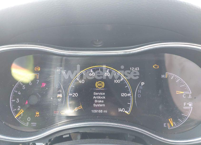 Photo 7 of 2017 Jeep Grand CHEROKEE ALTITUDE 4X4 (VIN 1C4RJFAG2HC909984)