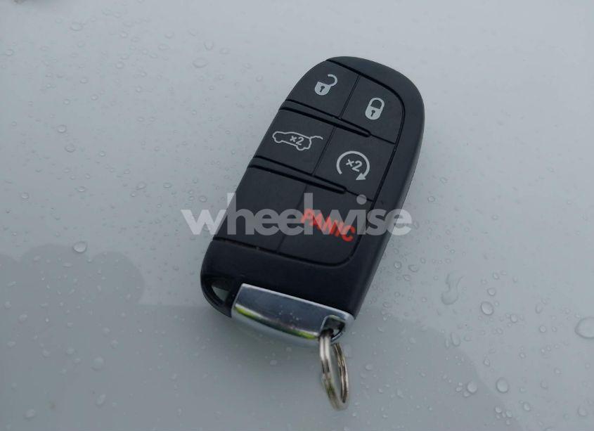 Photo 11 of 2017 Jeep Grand CHEROKEE ALTITUDE 4X4 (VIN 1C4RJFAG2HC951071)